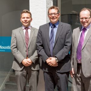 https://www.hazeltonmountford.co.uk/app/uploads/2020/03/Open-for-business.jpg